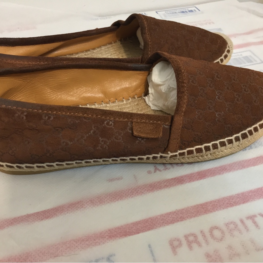 Gucci Espadrille Loafers slip-on. Made in Italy Size 37.5. Great condition - Picture 2 of 16